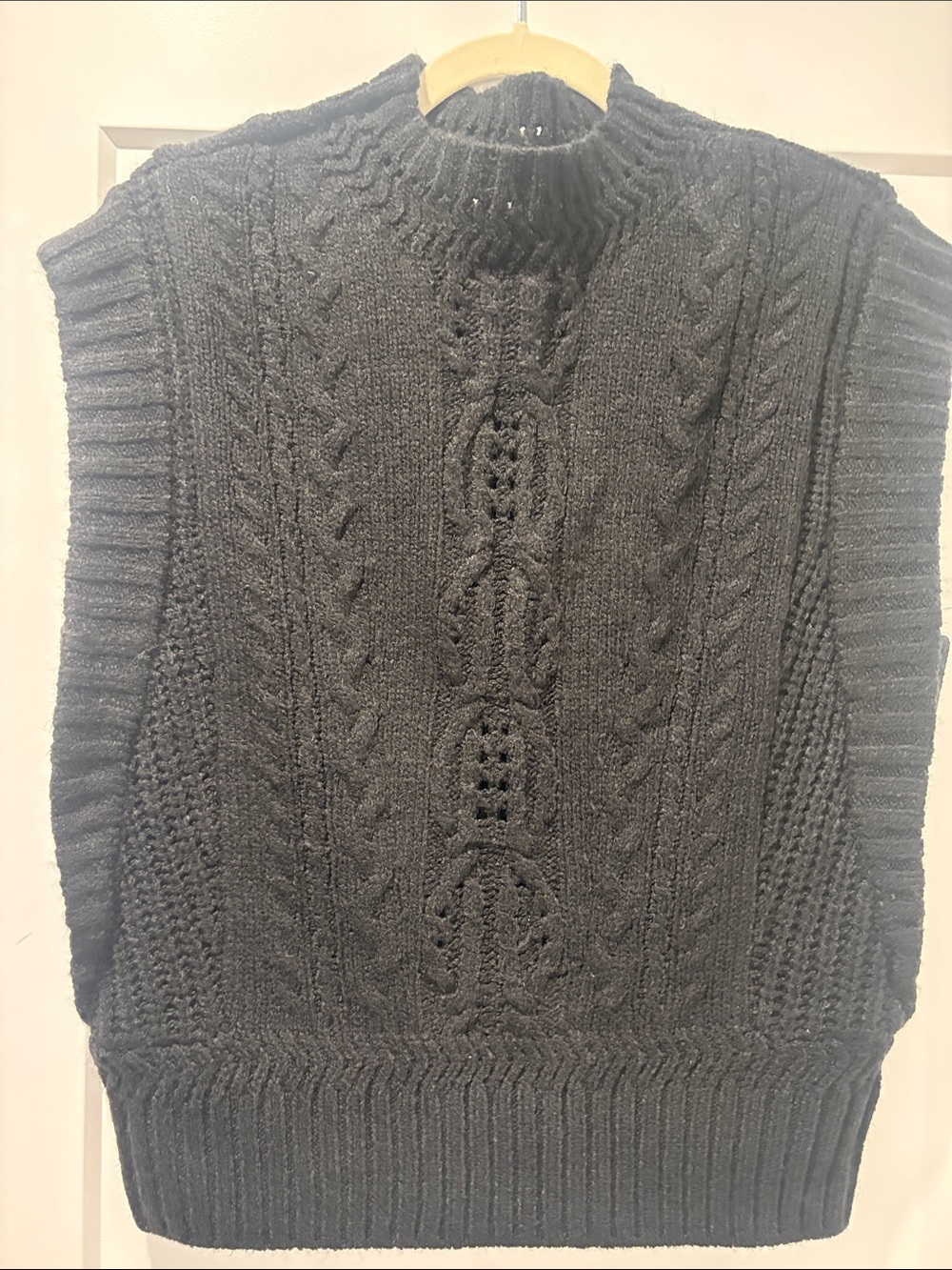 Wit & Wisdom Black Cable Knit Turtleneck Sweater Vest
